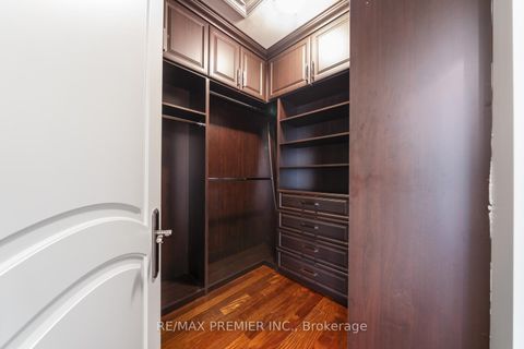 Photo 19 at 117 Upper Canada Drive, Windfields, Toronto