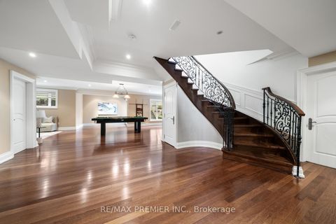 Photo 30 at 117 Upper Canada Drive, Windfields, Toronto