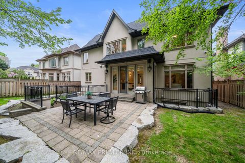 Photo 38 at 117 Upper Canada Drive, Windfields, Toronto