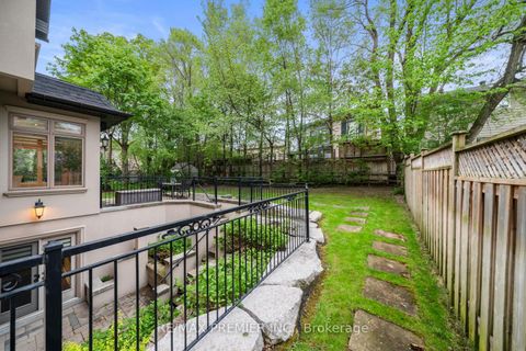 Photo 40 at 117 Upper Canada Drive, Windfields, Toronto