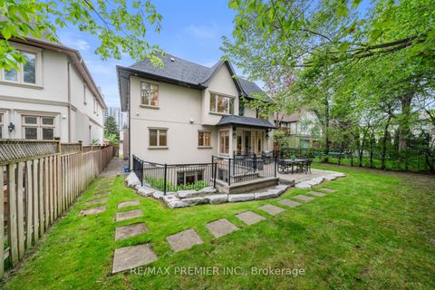 Photo 42 at 117 Upper Canada Drive, Windfields, Toronto