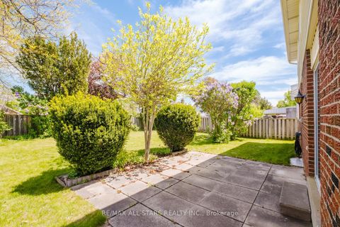 Photo 30 at 45 Wellpark Boulevard, Agincourt North, Toronto