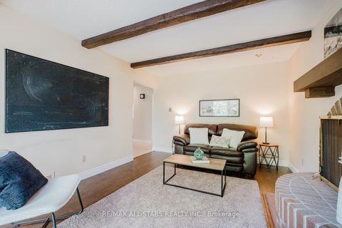 Photo 14 at 45 Wellpark Boulevard, Agincourt North, Toronto