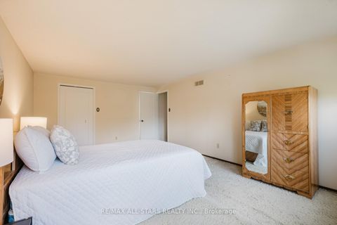 Photo 20 at 45 Wellpark Boulevard, Agincourt North, Toronto