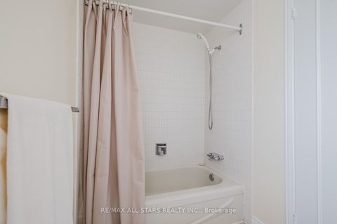 Photo 22 at 45 Wellpark Boulevard, Agincourt North, Toronto