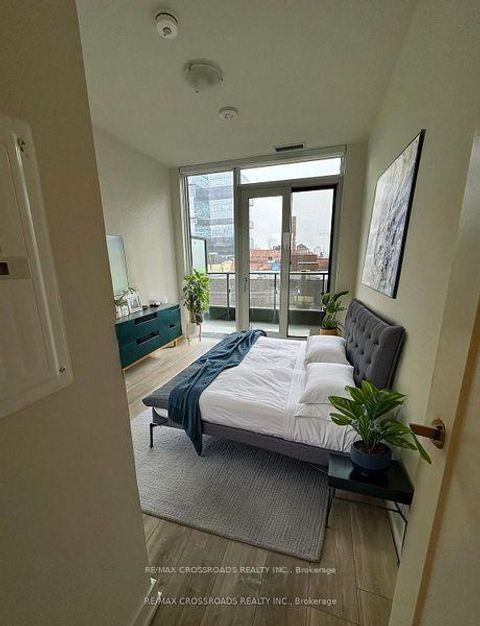 Photo 4 at 406 - 70 Princess Street, Moss Park, Toronto