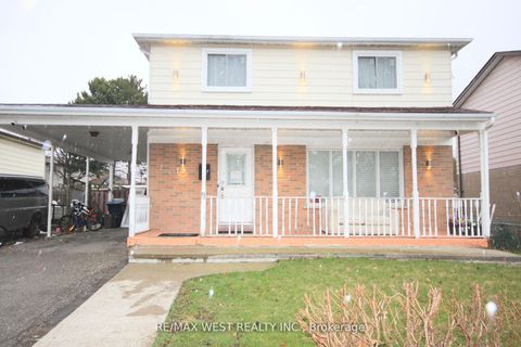 Photo 1 at 19 Lynmont Road, Clairville, Toronto