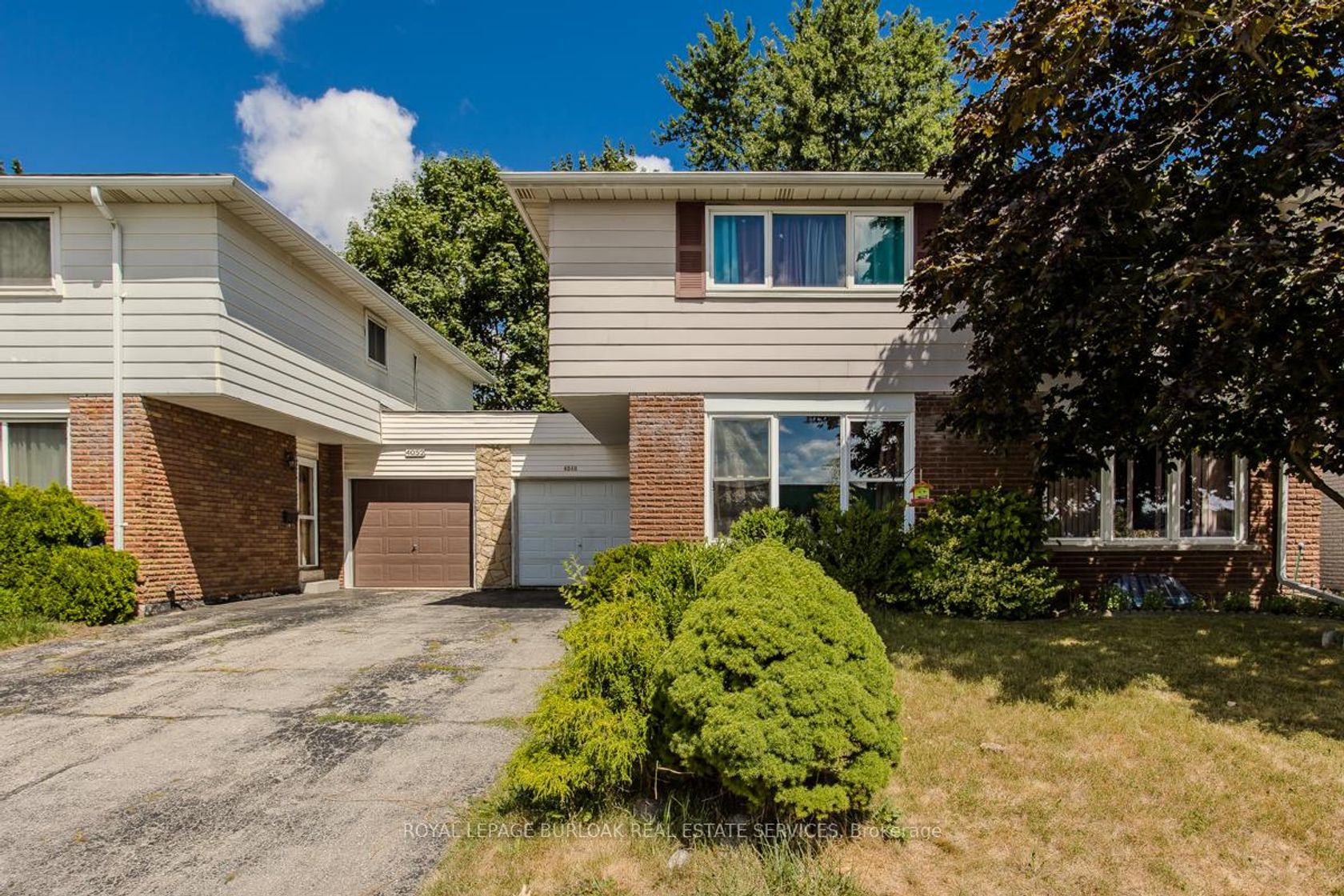 4050 Longmoor Drive, Shoreacres, Burlington by Loree Meneguzzi Real Estate 4050 Longmoor Drive, Shoreacres, Burlington