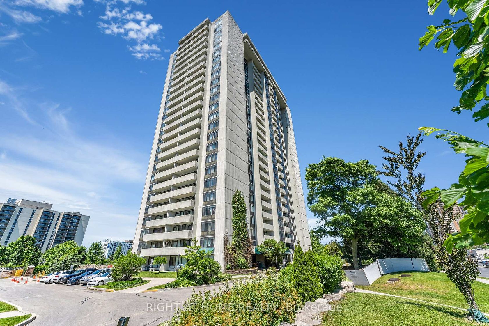 2209 - 3300 Don Mills Road, Don Valley Village, Toronto 
