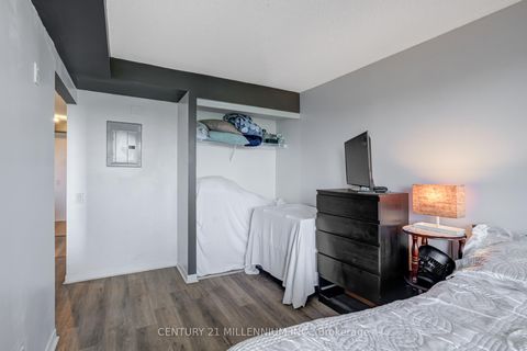 Photo 14 at 615 - 1050 The Queensway, City Centre West, Toronto