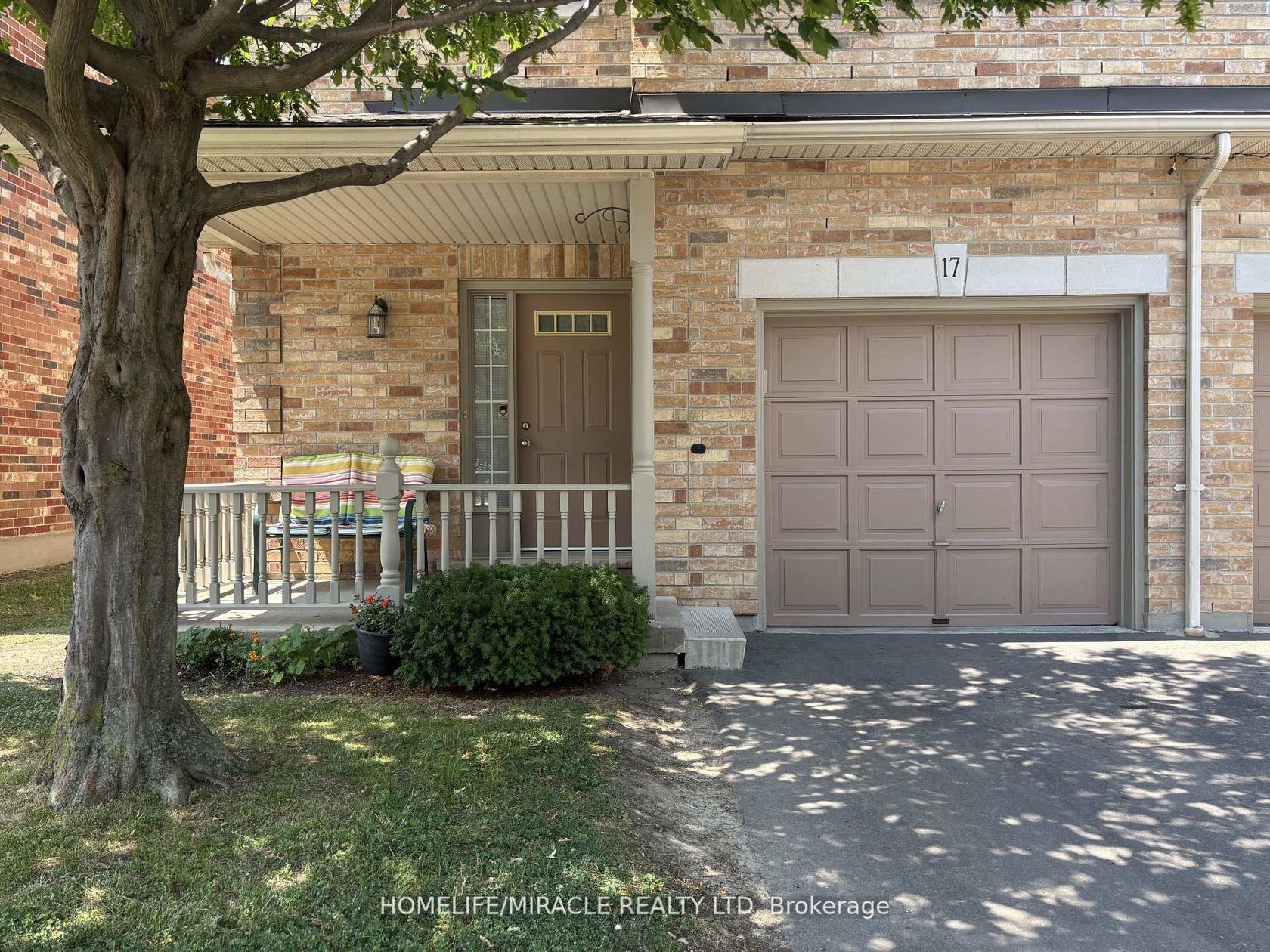 17 - 7385 Magistrate Terrace, Meadowvale Village, Mississauga by Loree Meneguzzi Real Estate 17 - 7385 Magistrate Terrace, Meadowvale Village, Mississauga
