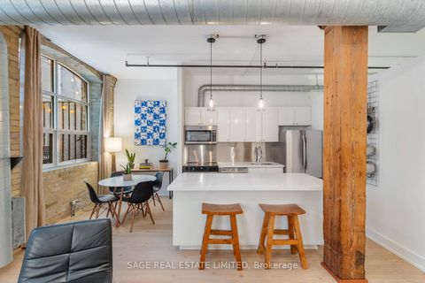 Photo 2 at 103 - 383 Adelaide Street E, Moss Park, Toronto