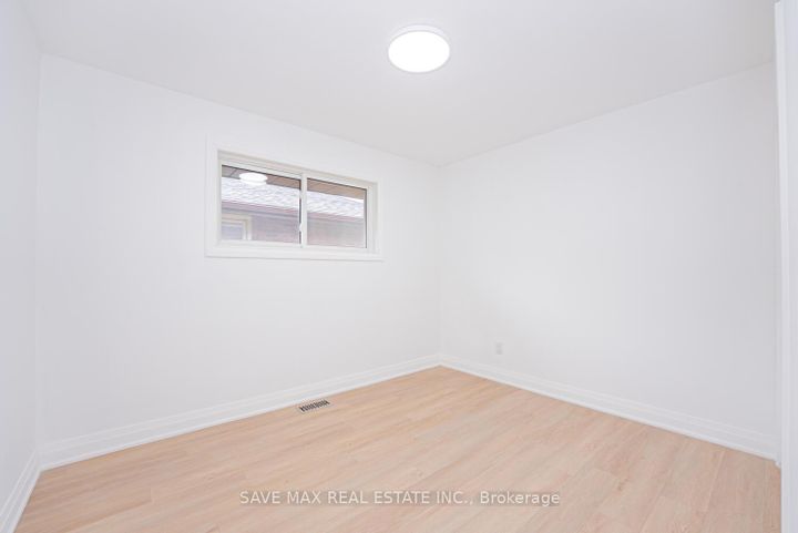 Photo 22 at 248 West 18th Street, Buchanan, Hamilton