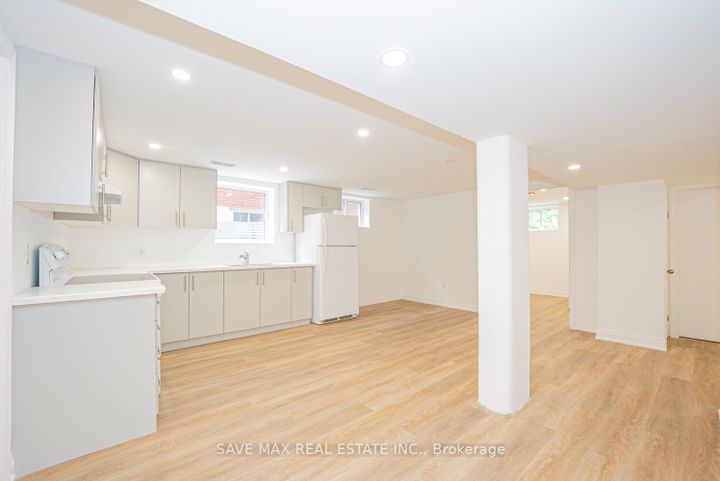 Photo 29 at 248 West 18th Street, Buchanan, Hamilton
