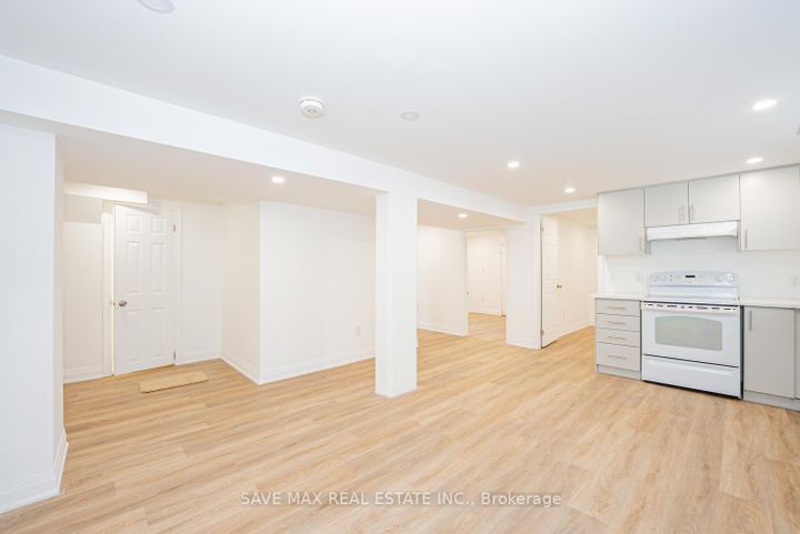 Photo 31 at 248 West 18th Street, Buchanan, Hamilton