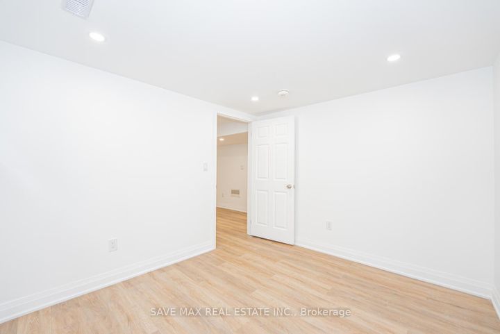 Photo 36 at 248 West 18th Street, Buchanan, Hamilton