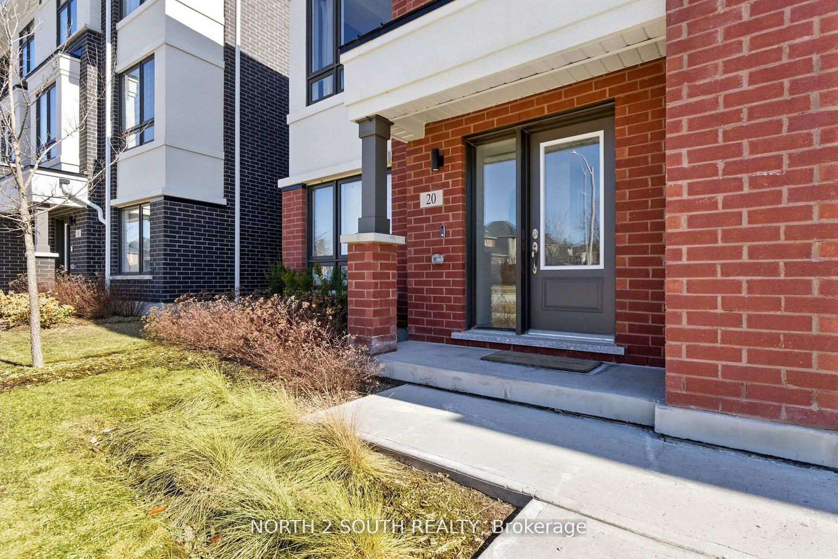 10 - 20 Thomas Armstrong Lane, Westbrook, Richmond Hill 