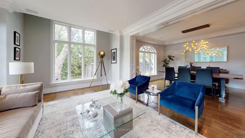 Photo 13 at 2 Gordon Road, Windfields, Toronto