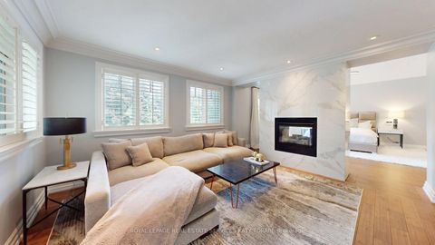 Photo 17 at 2 Gordon Road, Windfields, Toronto