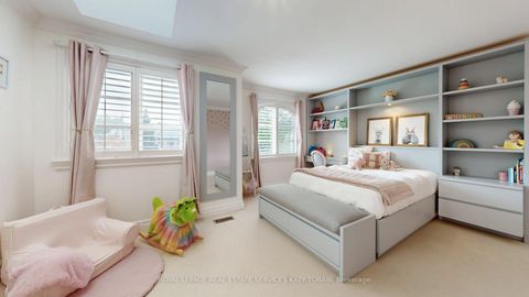 Photo 22 at 2 Gordon Road, Windfields, Toronto