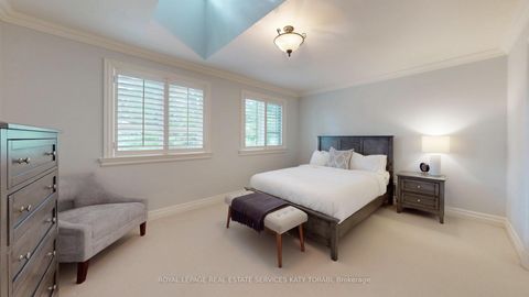 Photo 23 at 2 Gordon Road, Windfields, Toronto