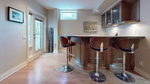 Photo 29 at 2 Gordon Road, Windfields, Toronto