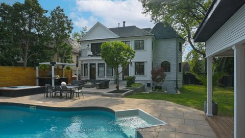 Photo 38 at 2 Gordon Road, Windfields, Toronto