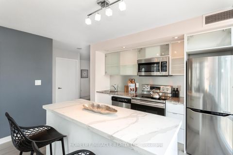 Photo 15 at 3002 - 25 Telegram Mews, Waterfront Communities C1, Toronto