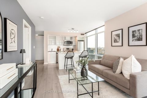 Photo 27 at 3002 - 25 Telegram Mews, Waterfront Communities C1, Toronto