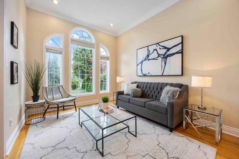 Photo 11 at 60 Brookside Road, Westbrook, Richmond Hill
