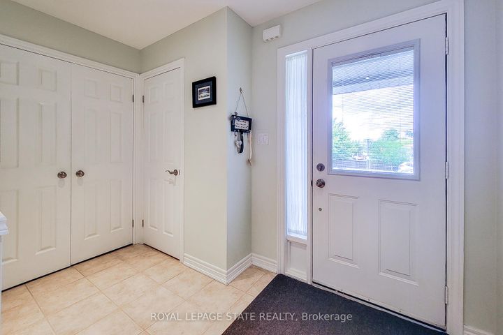 Photo 15 at 9 - 78 Peachwood Crescent, Stoney Creek, Hamilton
