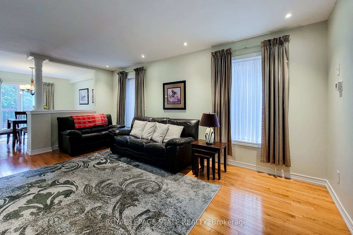 Photo 17 at 9 - 78 Peachwood Crescent, Stoney Creek, Hamilton