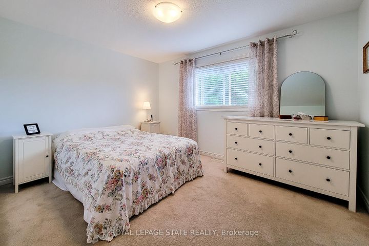 Photo 28 at 9 - 78 Peachwood Crescent, Stoney Creek, Hamilton