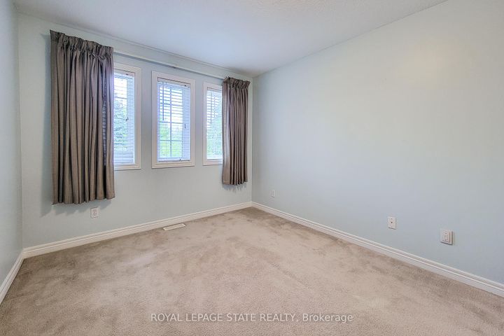 Photo 36 at 9 - 78 Peachwood Crescent, Stoney Creek, Hamilton