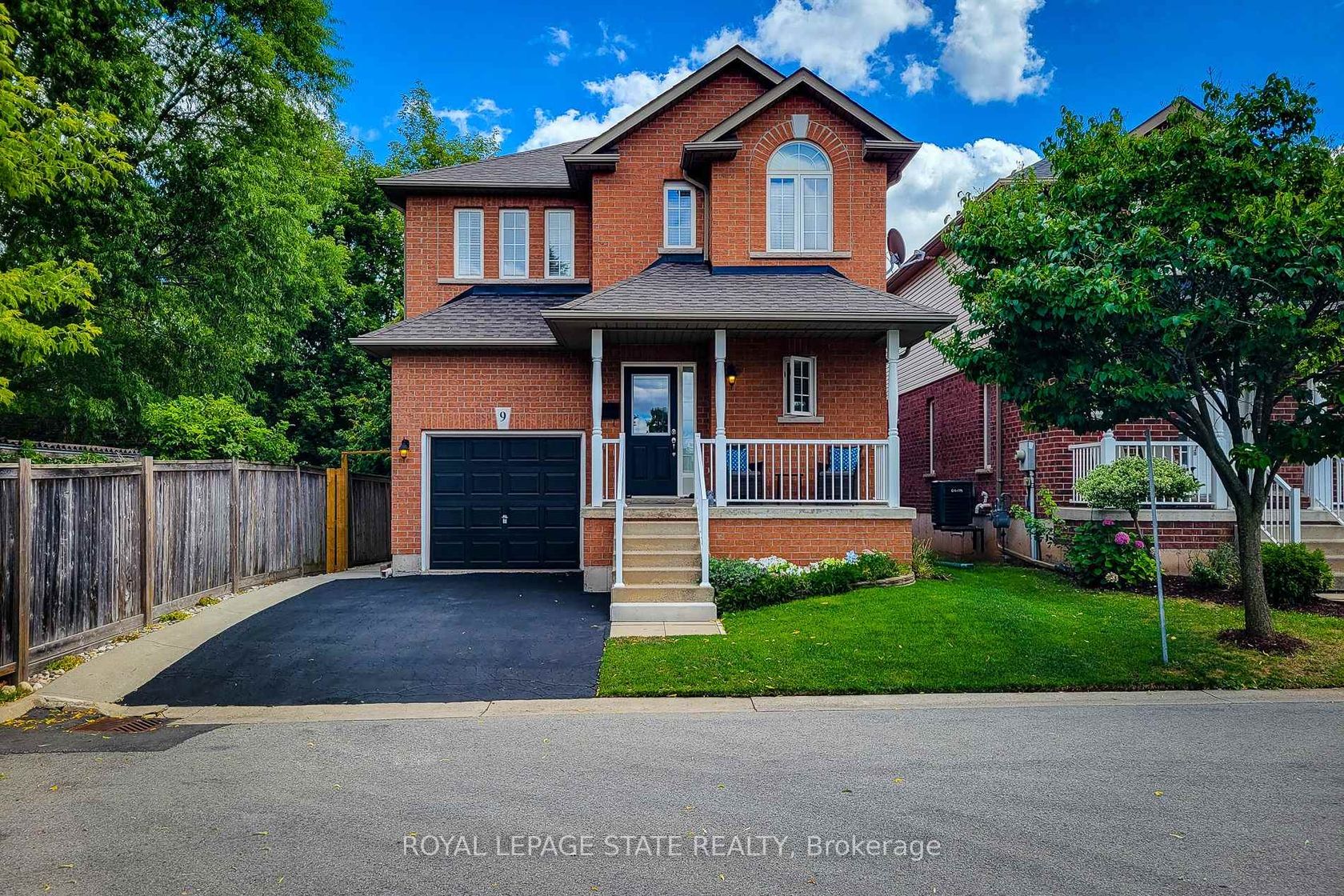9 - 78 Peachwood Crescent, Stoney Creek, Hamilton 2