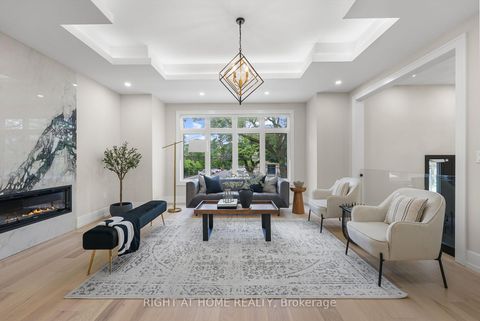 Photo 5 at 262 Senlac Road, Willowdale West, Toronto