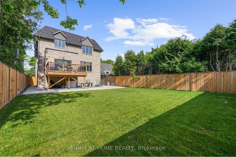 Photo 13 at 262 Senlac Road, Willowdale West, Toronto