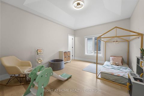 Photo 16 at 262 Senlac Road, Willowdale West, Toronto
