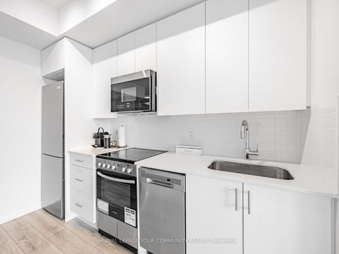 Photo 13 at 2301 - 15 Ellerslie Avenue, Willowdale West, Toronto