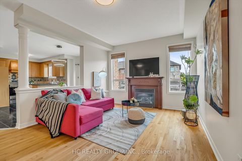 Photo 6 at 130 Royview Crescent, Vellore Village, Vaughan