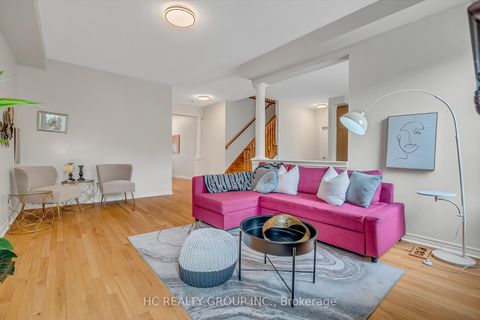 Photo 7 at 130 Royview Crescent, Vellore Village, Vaughan
