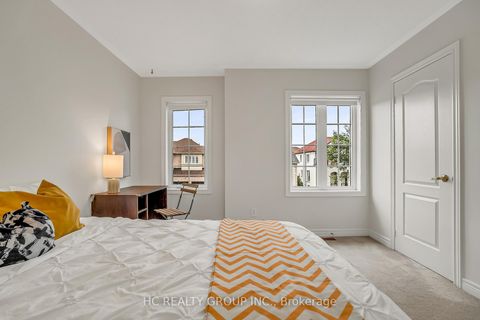 Photo 18 at 130 Royview Crescent, Vellore Village, Vaughan