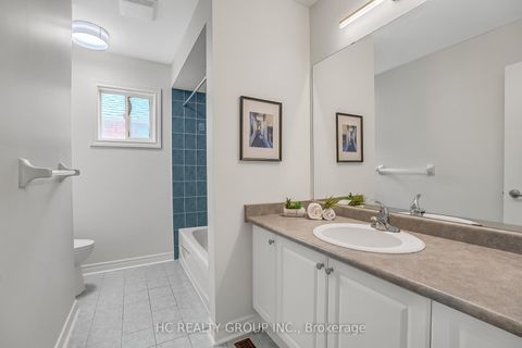 Photo 20 at 130 Royview Crescent, Vellore Village, Vaughan