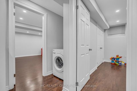 Photo 25 at 130 Royview Crescent, Vellore Village, Vaughan