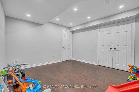 Photo 27 at 130 Royview Crescent, Vellore Village, Vaughan