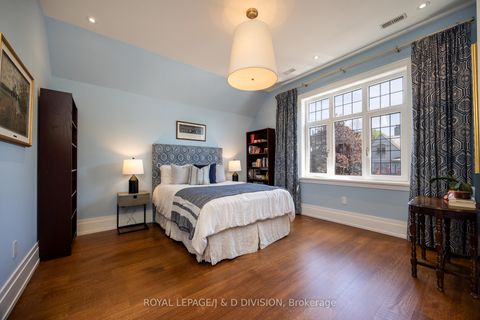 Photo 30 at 162 Dawlish Avenue, Lawrence Park South, Toronto