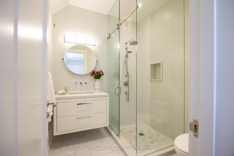 Photo 34 at 162 Dawlish Avenue, Lawrence Park South, Toronto