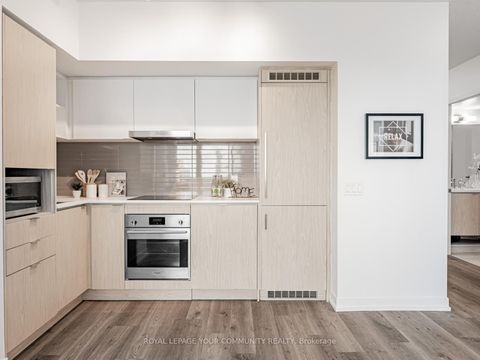 Photo 6 at 1611 - 55 Cooper Street, Waterfront Communities C8, Toronto