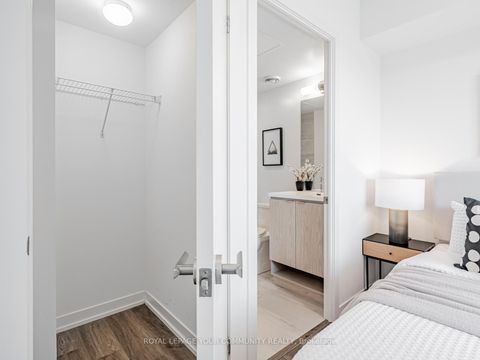 Photo 13 at 1611 - 55 Cooper Street, Waterfront Communities C8, Toronto