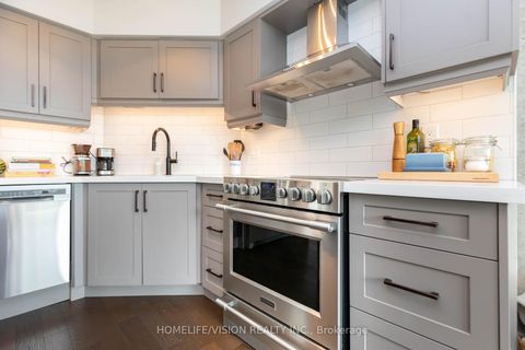 Photo 11 at 704 - 250 Manitoba Street, Mimico, Toronto